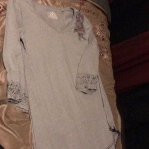 Pick up only really cute V-neck